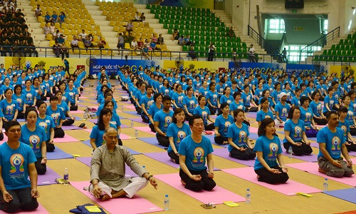 Ngày hội quốc tế Yoga tại Việt Nam 2016 - Bảo Việt Nhân thọ tài trợ và đồng hành tổ chức