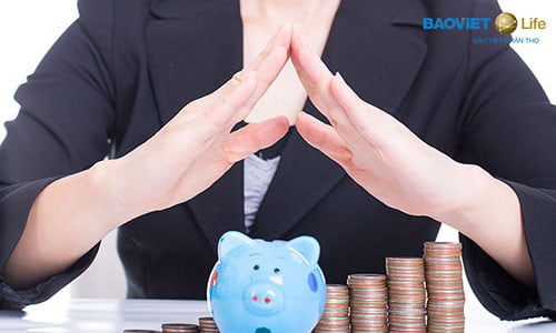 Mua bảo hiểm nhân thọ có lợi không?