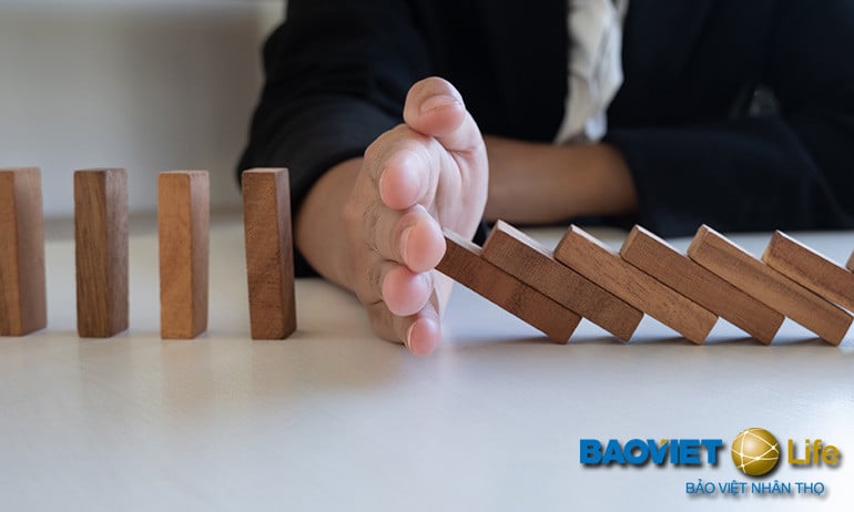 Bảo hiểm nhân thọ sẽ thực hiện chi trả cho người tham gia bảo hiểm khi xảy ra các vấn đề liên quan tới sức khỏe